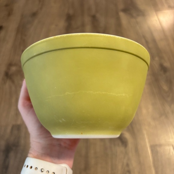 Vintage Pyrex Verde Avocado Olive Green Nesting Mixing Bowl #401 1.5 Pt - Picture 4 of 7